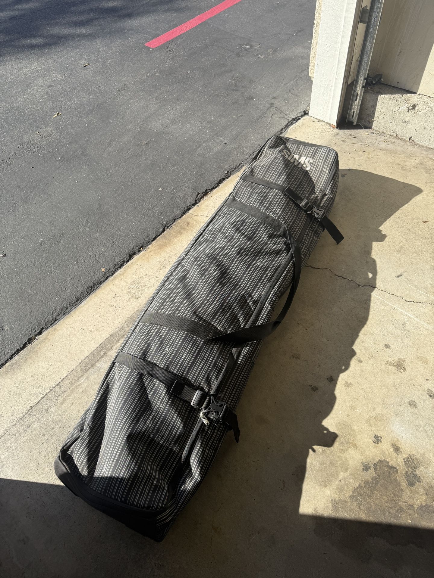 Snowboard w/bag And Gear 