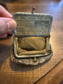 Haden Shoe & Clothing Co. Silver  Metal Coin Match Safe Vesta Case w/ Pouch