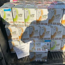 Fancy Feast Gravy Lovers And Poultry Beef
