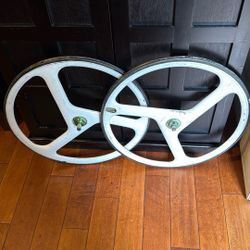 zipp 3000 carbon fiber wheel set, vintage and out of production 