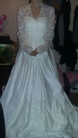 Wedding dress