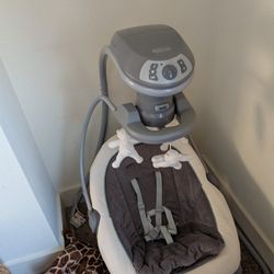 Graco Baby Swing