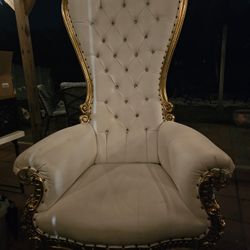 Throne Chair