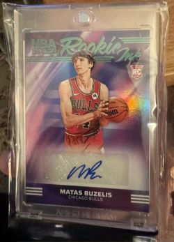 2024-25 Panini NBA Hoops Matas Buzelis Rookie Auto