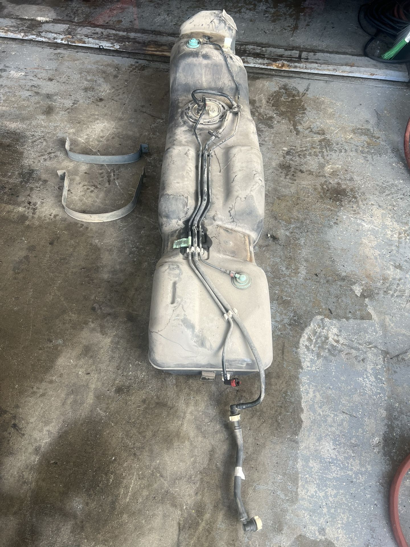 2012-2014 Ford F-150 F150 FUEL GAS TANK 26 GALLON OEM DL3Z9002B 🚨Local Pickup🚨