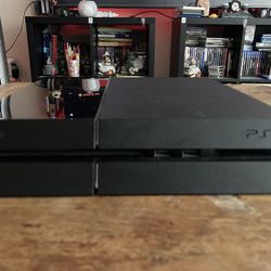 PS4 Console and Controller 