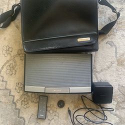 Bose SoundDock Portable digital music system 