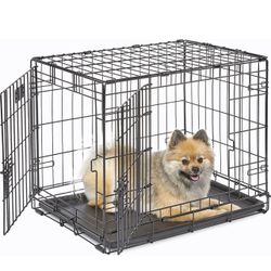 BRAND NEW IN BOX DOG CRATE 
