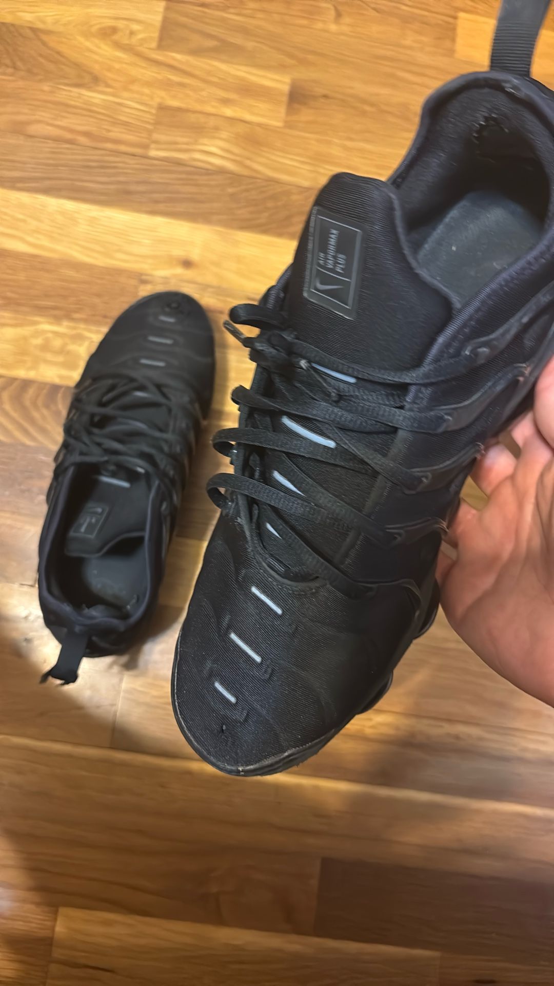 Black Nike Vapor Maxes Size 10.5 Men Used