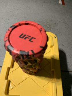 UFC Foam Roller - Extra Firm - 18 Inches / 1.5 Ft