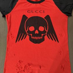 Authentic Gucci Ti-shirt Size S