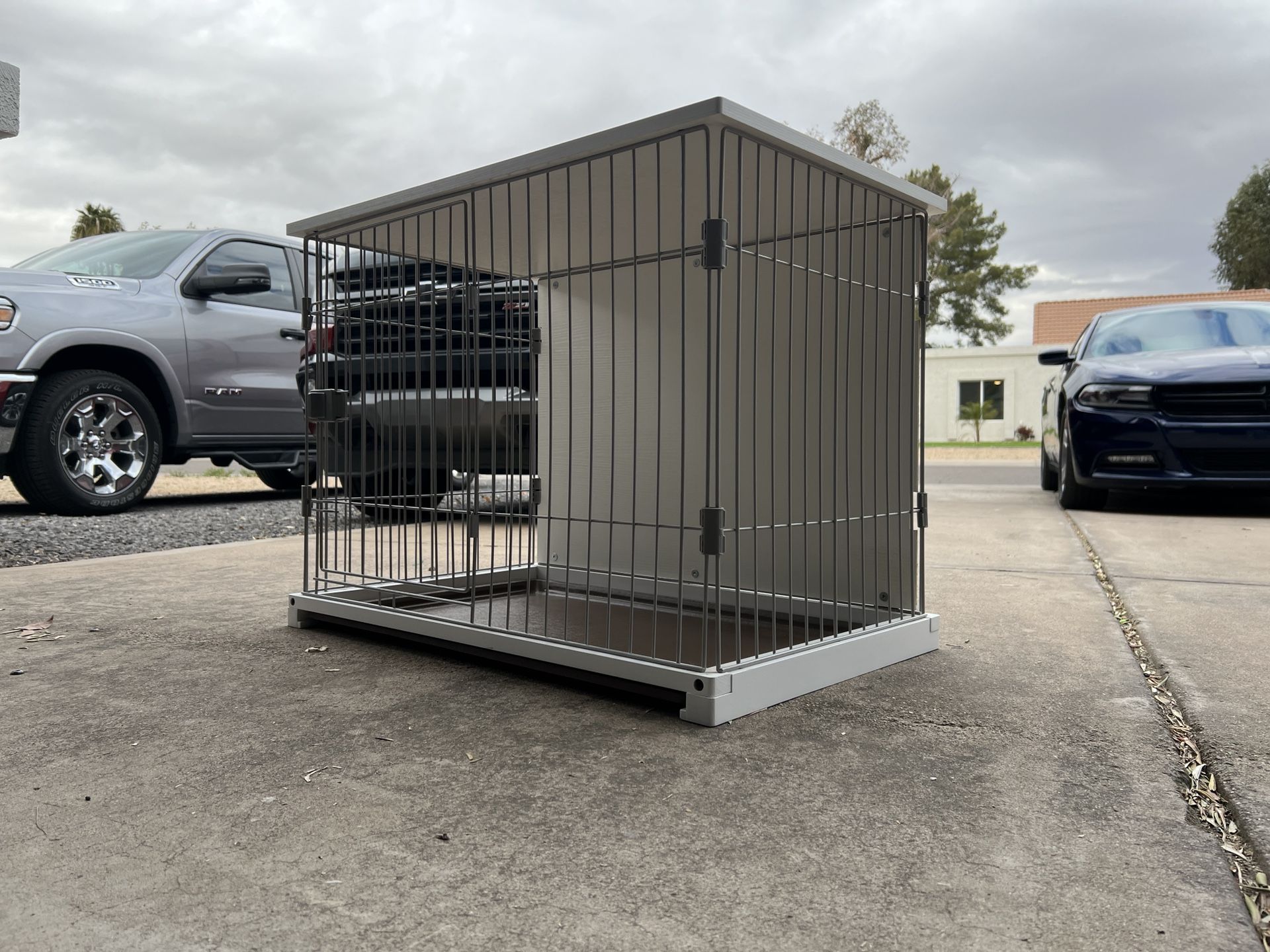 Metal Dog Crate