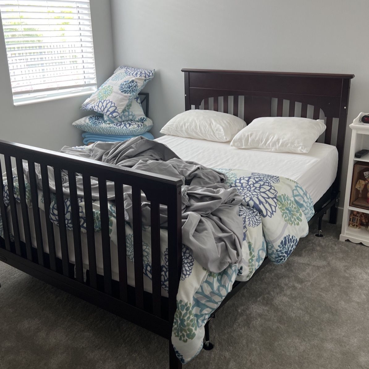 Graco Bed And Dresser