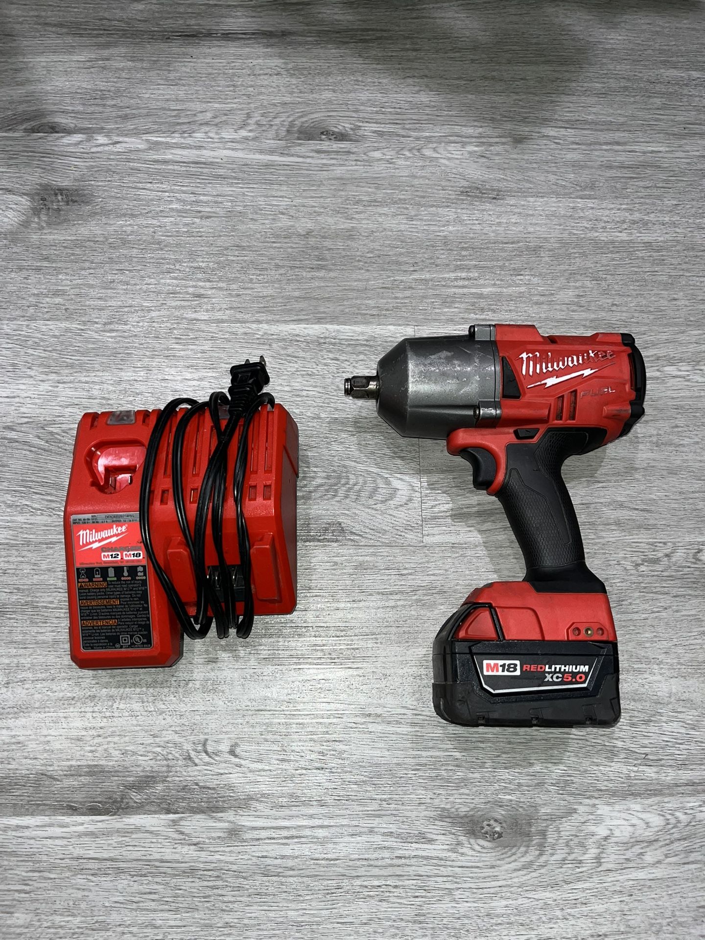 Milwaukee 1/2 Impact Gun 
