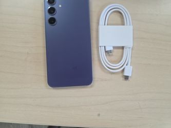 Samsung s24 plus....256gb. Unlock any sim