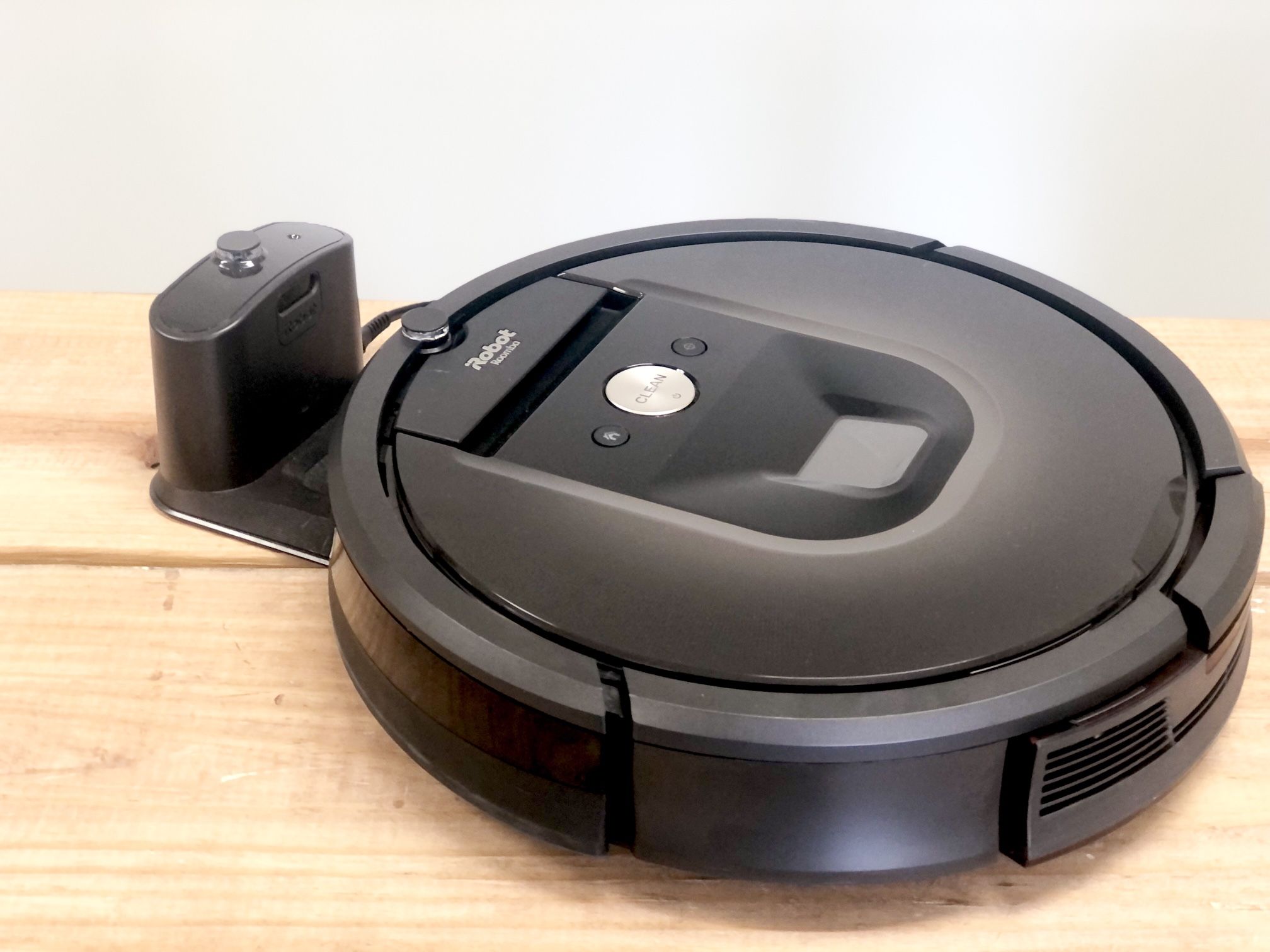 iRobot Roomba 981 Robot Vacuum-Wi-Fi Connected Mapping