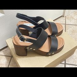 Sz8 Steve Madden Shoes