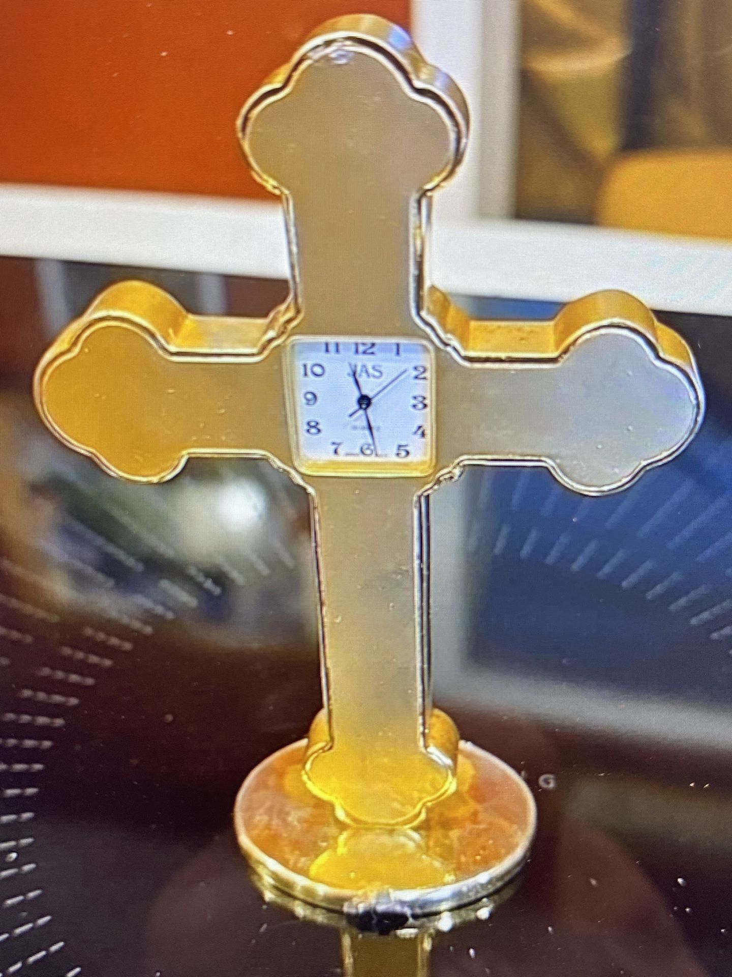 Clock Cross 
