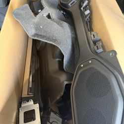 2020 Jeep JL Premium Sound