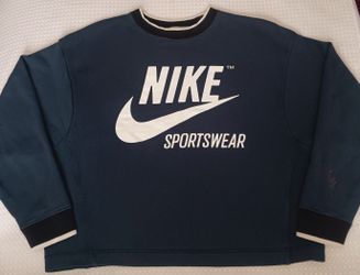 Nike Navy Blue Crop Top Pullover Women's Size Medium $15