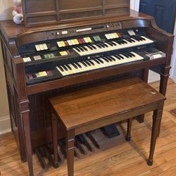 Hammond Phoenix Organ