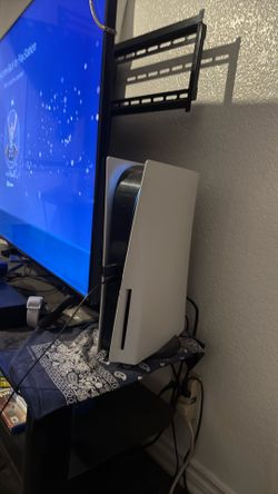 Ps5 with 7 games 2 controllers and ps5 headset