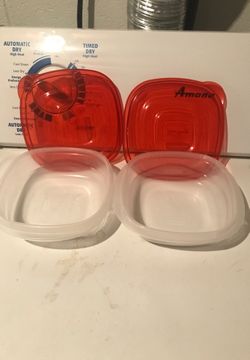 2 containers with lid