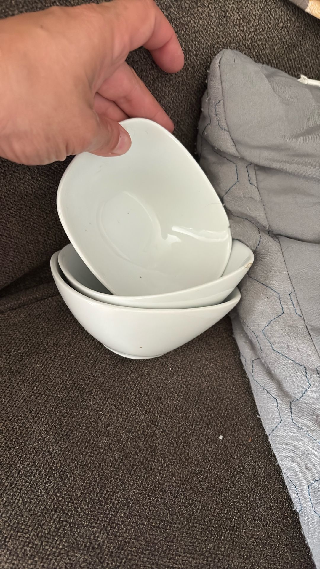 3 Small Bowls