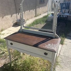 Vintage Vanity Desk Table