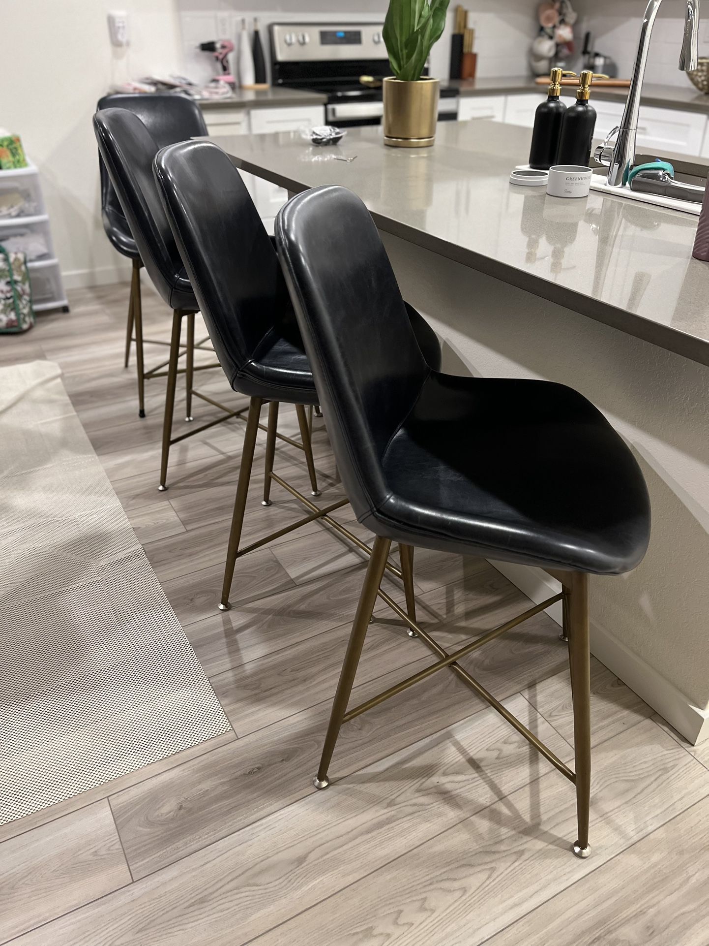 Leather World Market Tyler Counter Stools