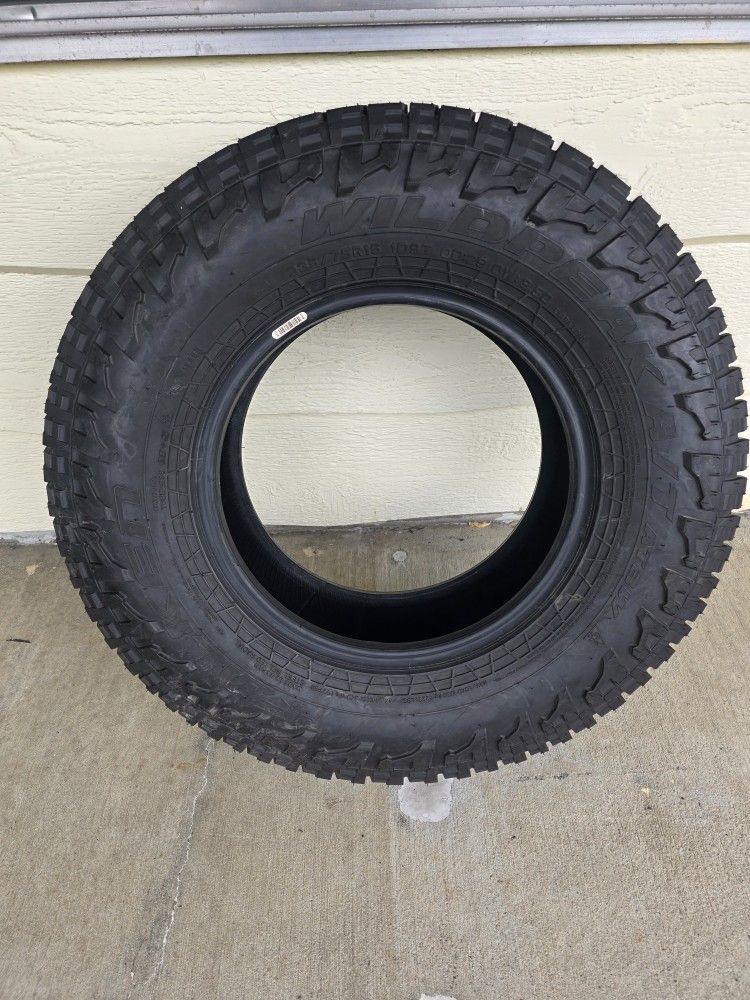Falken atw3 235/75R15