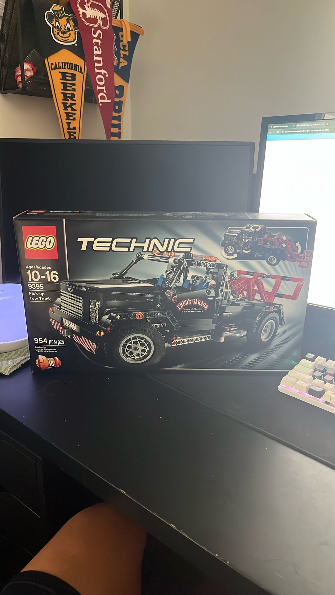 Lego 9395 Pick-up Toe Truck Brand New Sealed