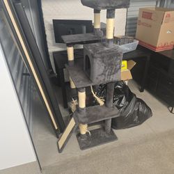 Used Cat Tree