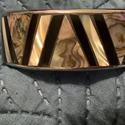 Beautiful Natural Shell Mother Of Pearl Bangle Bracelet 