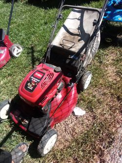 TORO LAWN MOWER
