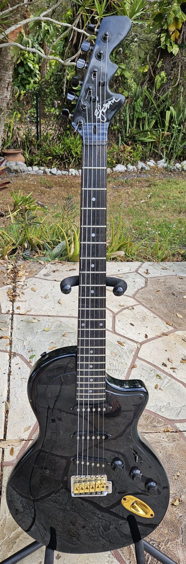 ๐ธ Esteban Midnight Legacy Black Electric Guitar Solid Body - TESTED WORKING READY TO PLAY ๐ธ