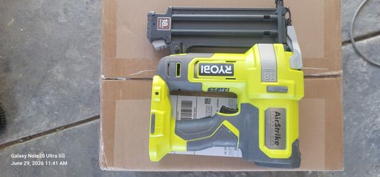 NAIL GUN