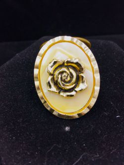 Vintage gold tone with rose scarf clip