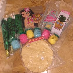 Hawaiian Party Set ( Brand New)