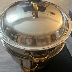 deluxe 14 qt soup and sauce chafer, gold accent