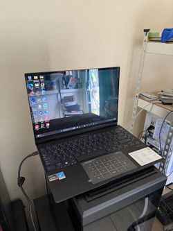 Laptop Asus Zenbook Flip OLED 14 inch AMD 7 5800H Touchscreen