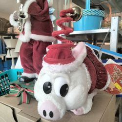 CHRISTMAS WIGGLE PIG