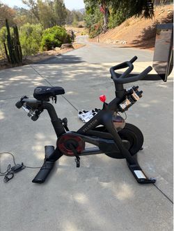Peloton Bike+