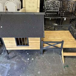 Outdoor Dog House Wooden Cabin House Style Wooden Dog Kennel with Porch and Elevated Floor, Weatherproof Puppy Shelter for Medium Small Breed Dogs, Ye