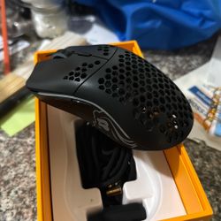 Wireless Glorious Model O Mouse