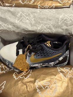Nike Kobe 9 EM GS 'Mambacita'