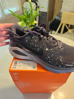 New Nike W Structute 26 SE Galaxy 9w