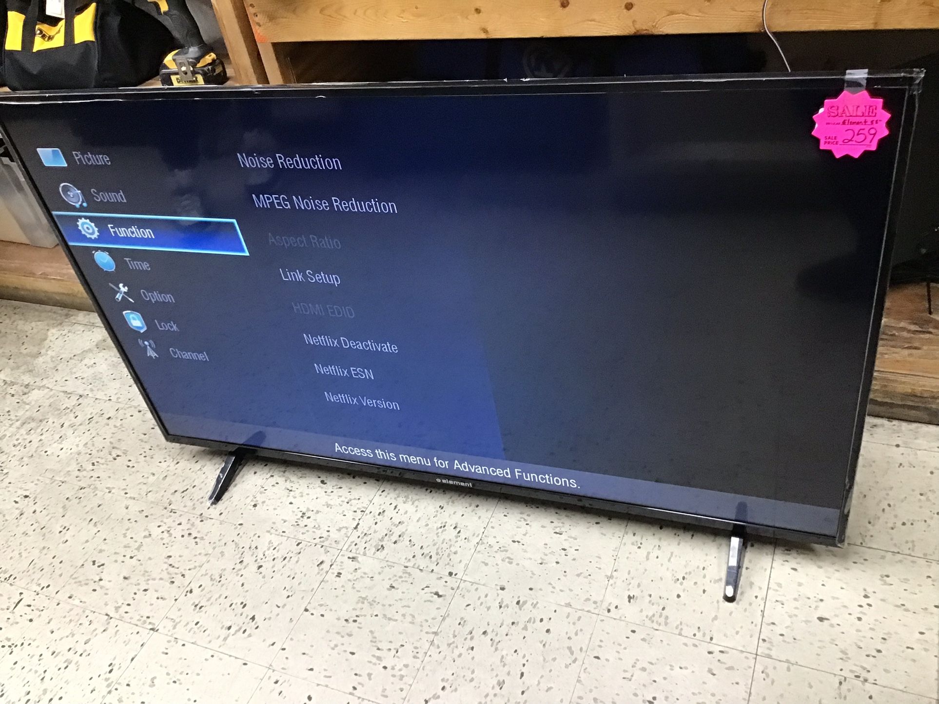 Element 55” -$259(Rj Cash II Pawnshop 4522 Nw 183rd St )