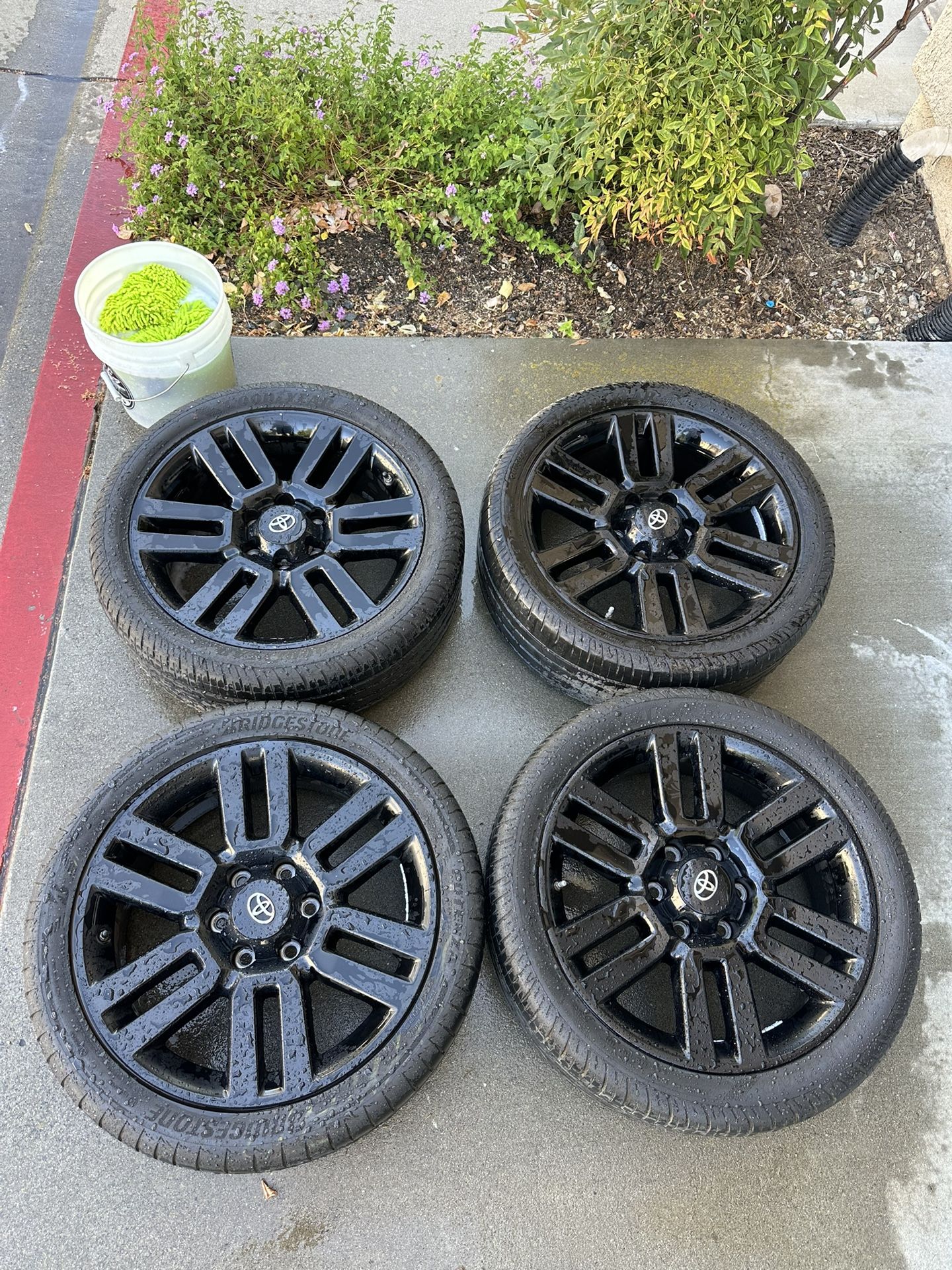 Toyota 4Runner Nightshade Wheels & Tires 