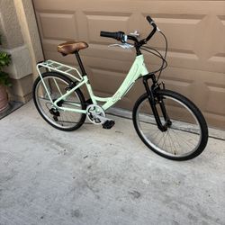 Urban Eleven City Bike. Aluminum. 6 Speed. 24” Wheels. 